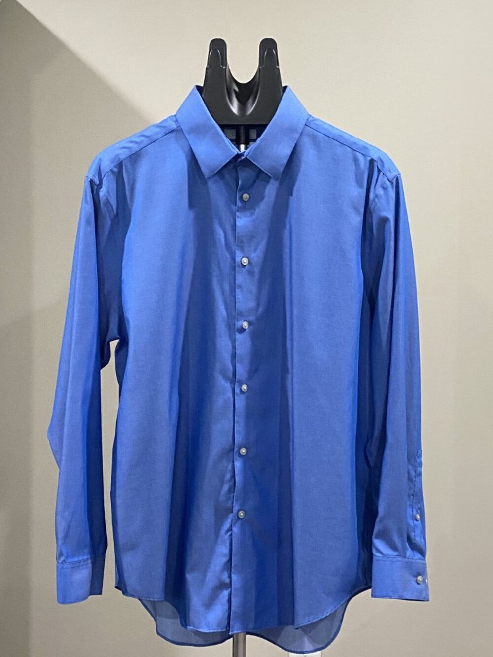CALVIN KLEIN Non Iron Slim Fit Dress Shirt - Blue- Neck Size 17.5" US